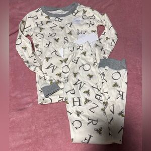 Burt’s bees sleep outfit